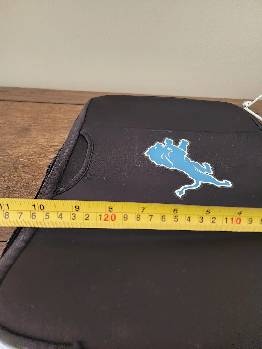 Black Men's Laptop Sleeve with Blue Detroit Lion Logo 15